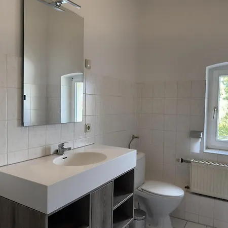 Askanier, * Ballenstedt