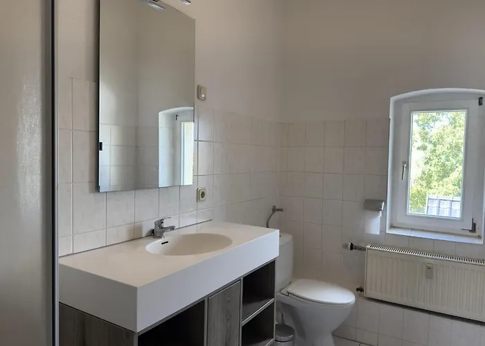 Askanier, * Ballenstedt