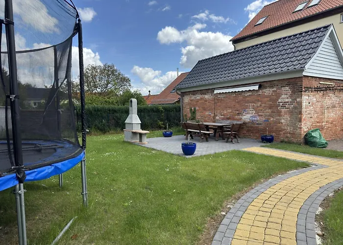 Askanier, * Ballenstedt